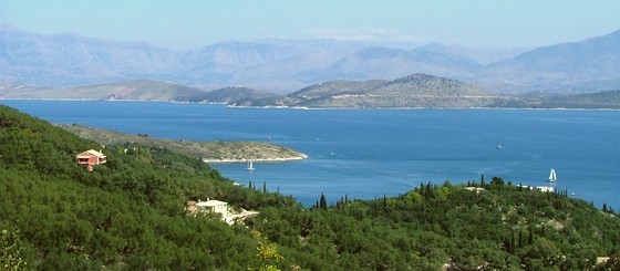 Korfu im Norden - Blick auf Albanien